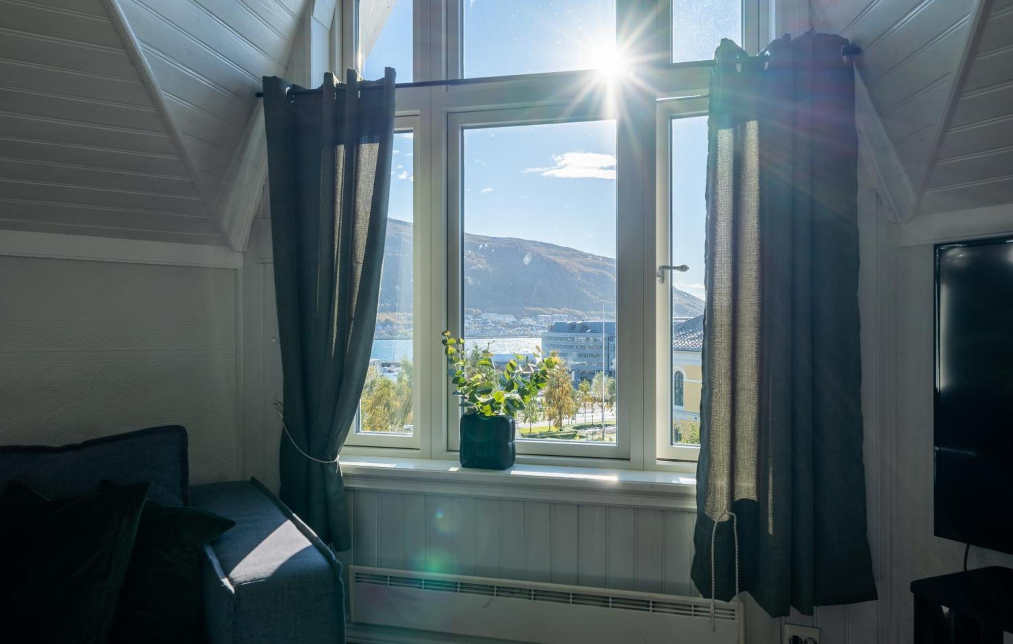 Enter Tromso - Exclusive Apartments Esterno foto
